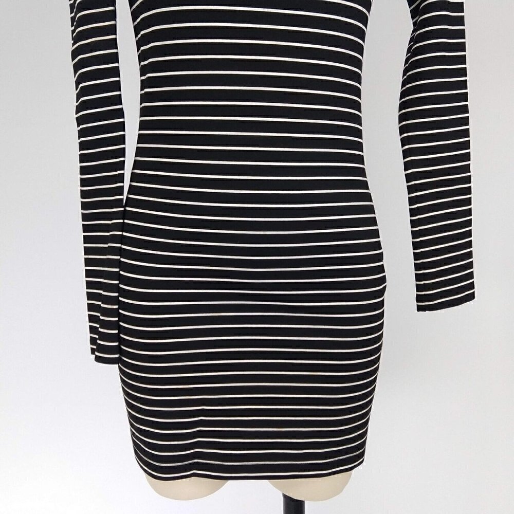 NOT FOR SALE - Picture 4 of 11